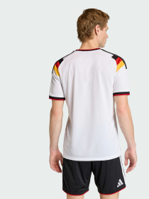 Футболка Adidas модель KD8363 Фото