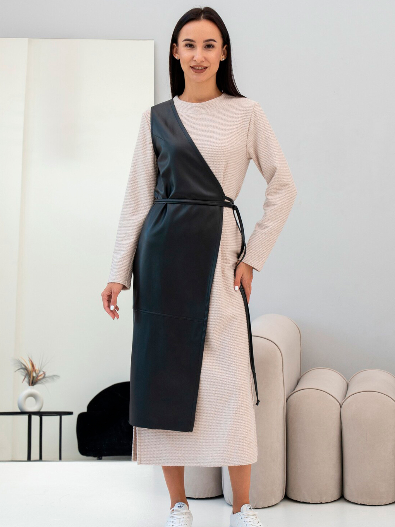 Сорочка повсякденна RiMari модель 0325-chornij Фото