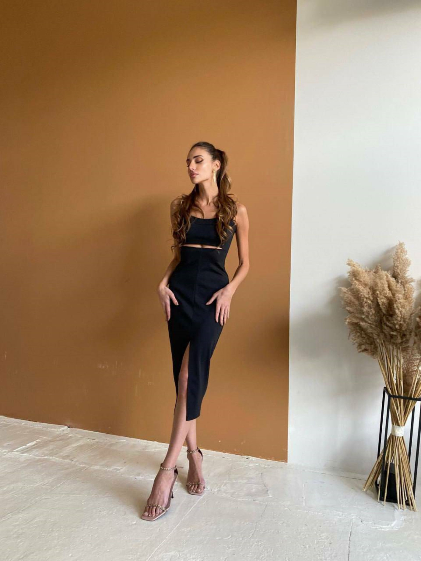 Платье миди Milirud модель mil401-chornij Фото