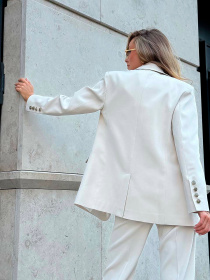 Деловой костюм Milirud (піджак + жилетка + брюки) модель mil582-bezhevij Фото