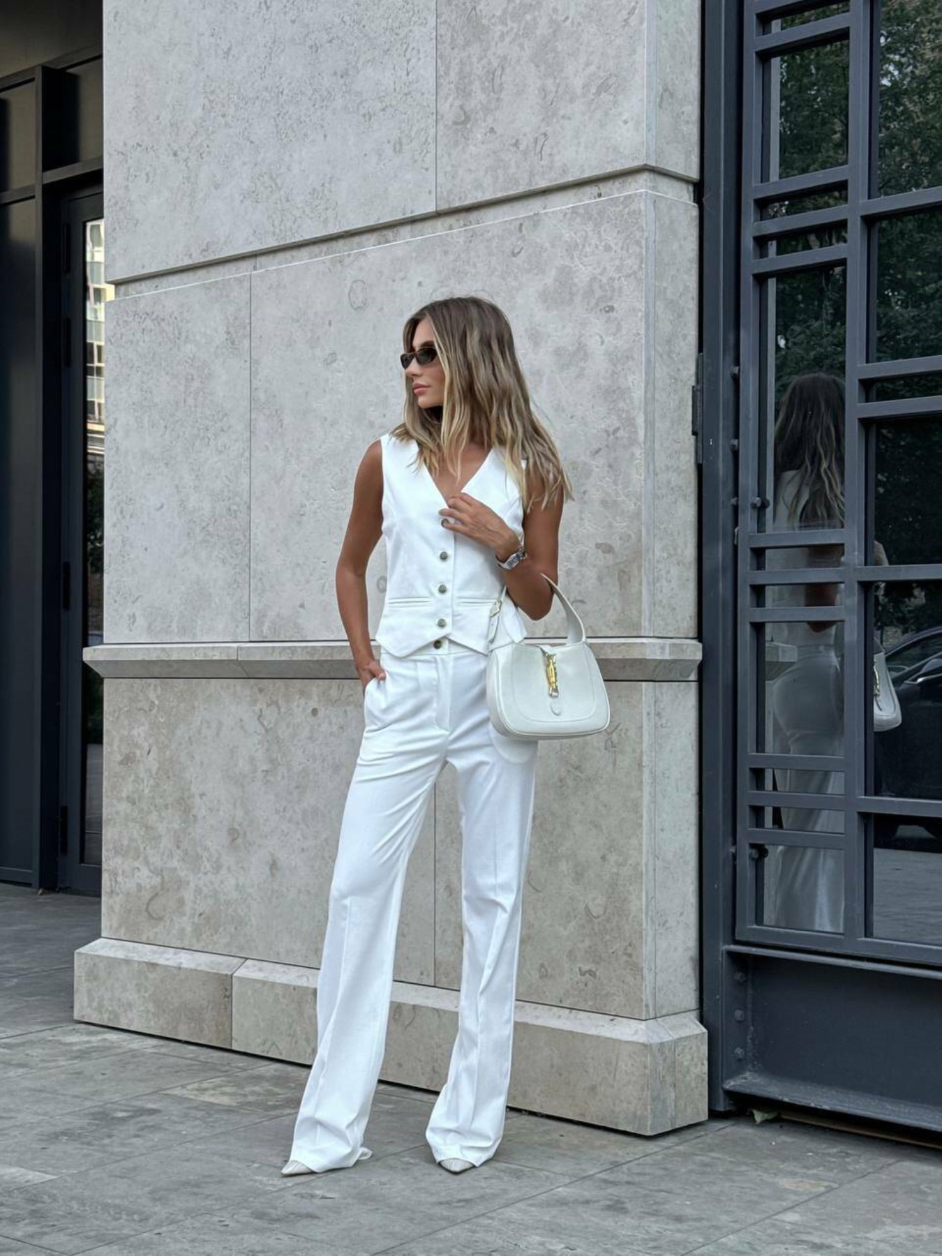 Деловой костюм Milirud (піджак + жилетка + брюки) модель mil582-blij Фото