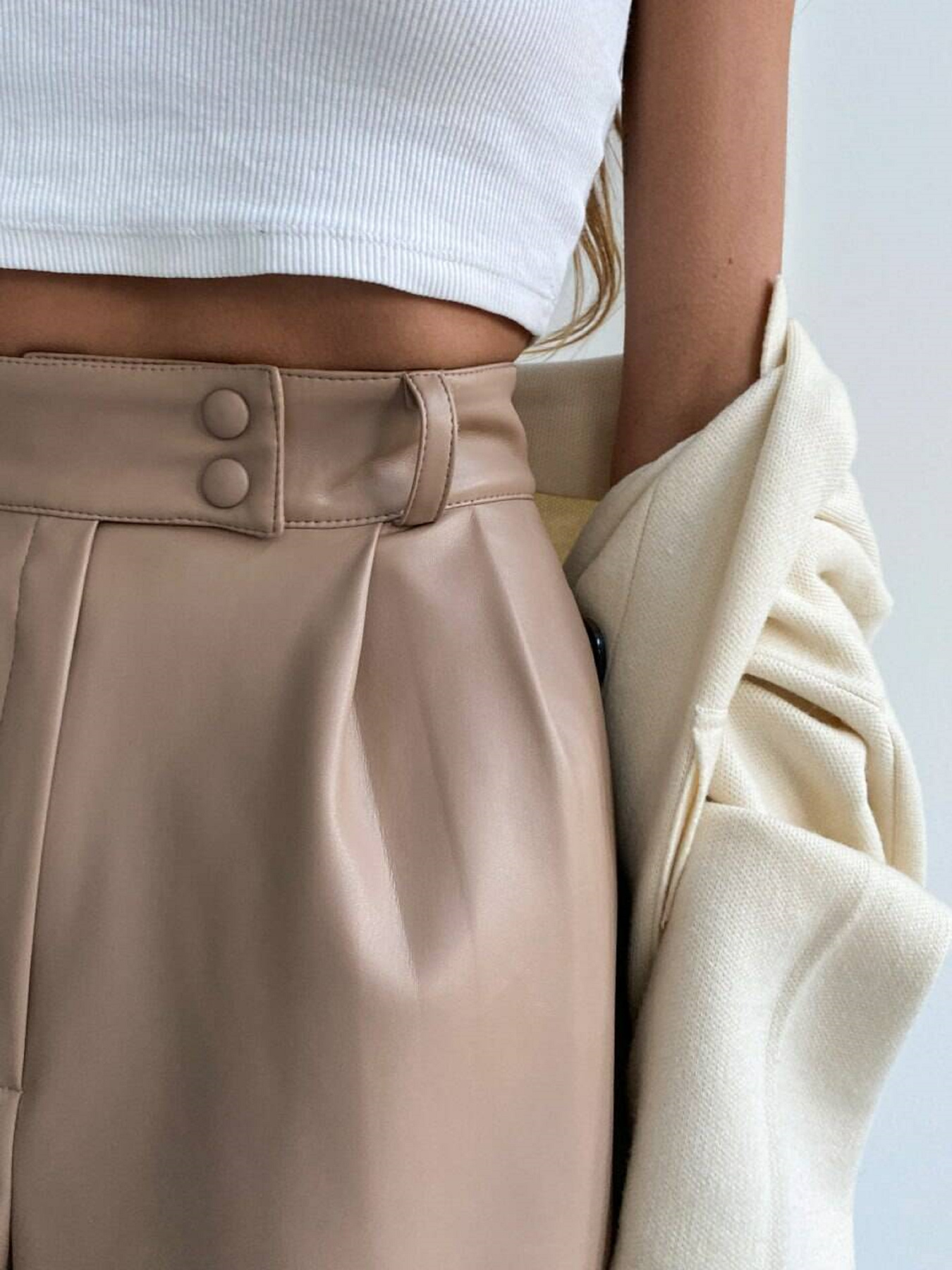 Повседневные шорты Milirud модель mil466-bezhevij Фото