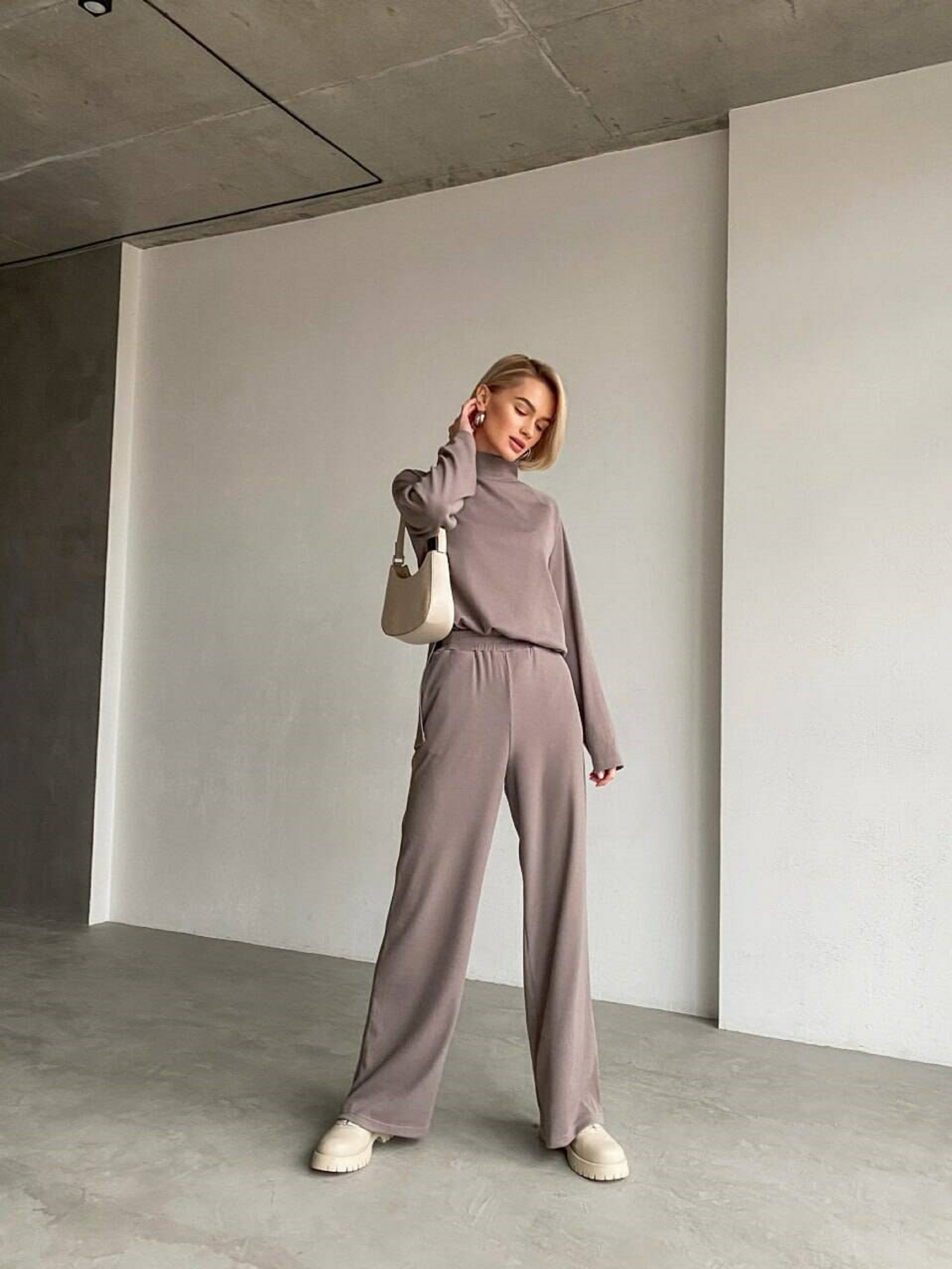 Повсякденний костюм Milirud модель mil473-kapuchino Фото