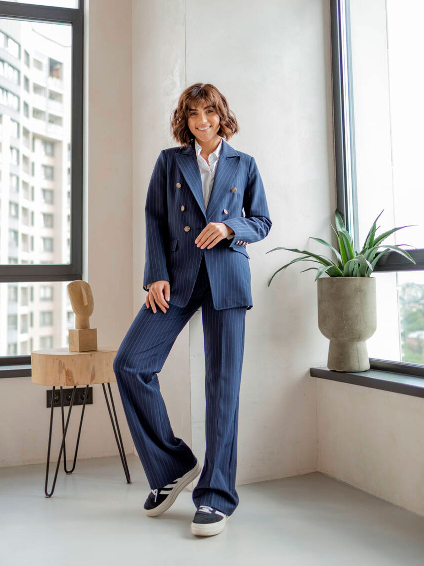 Деловой костюм Milirud модель mil524-sinj Фото