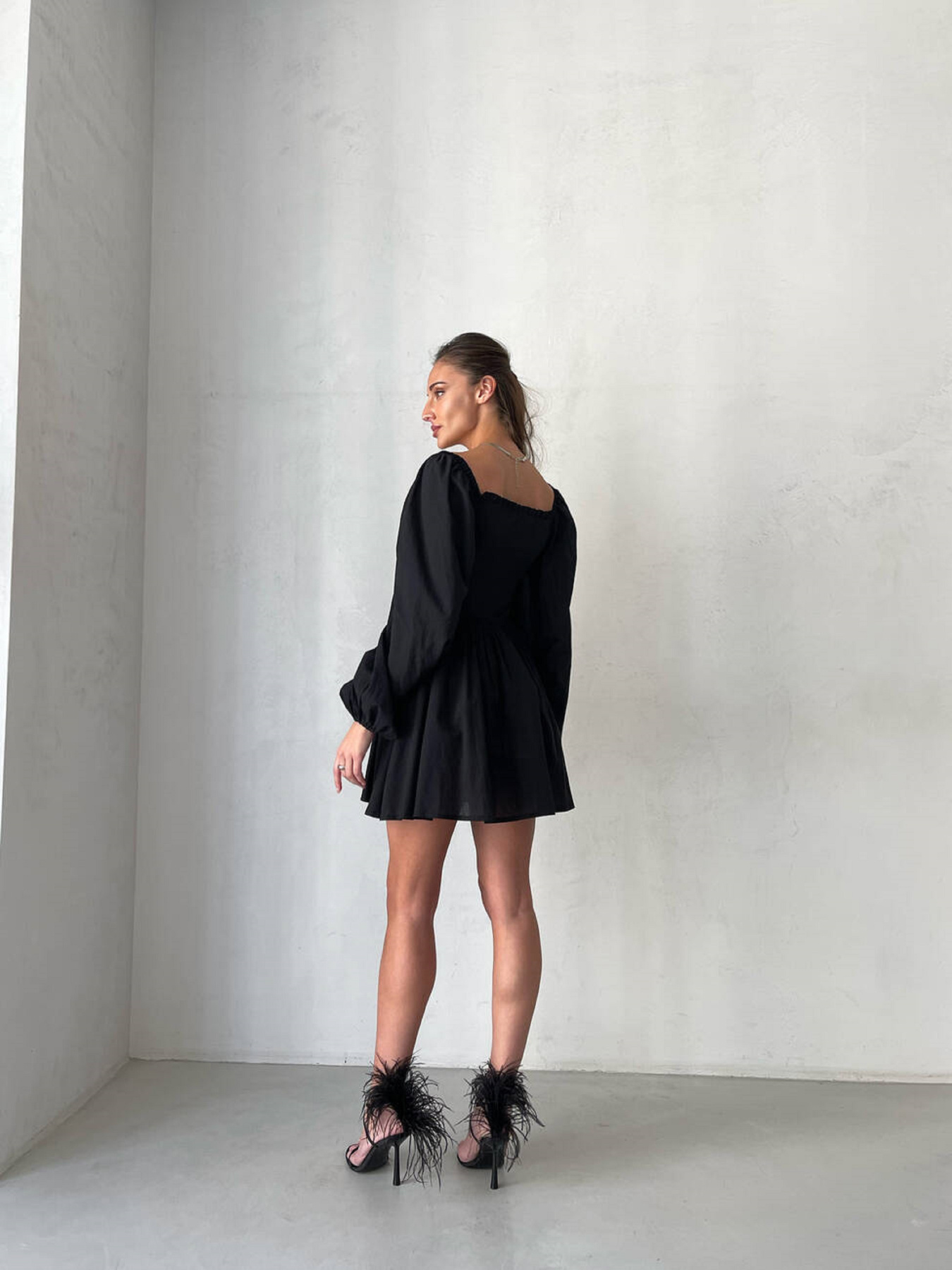 Платье мини Milirud модель mil502-chornij Фото