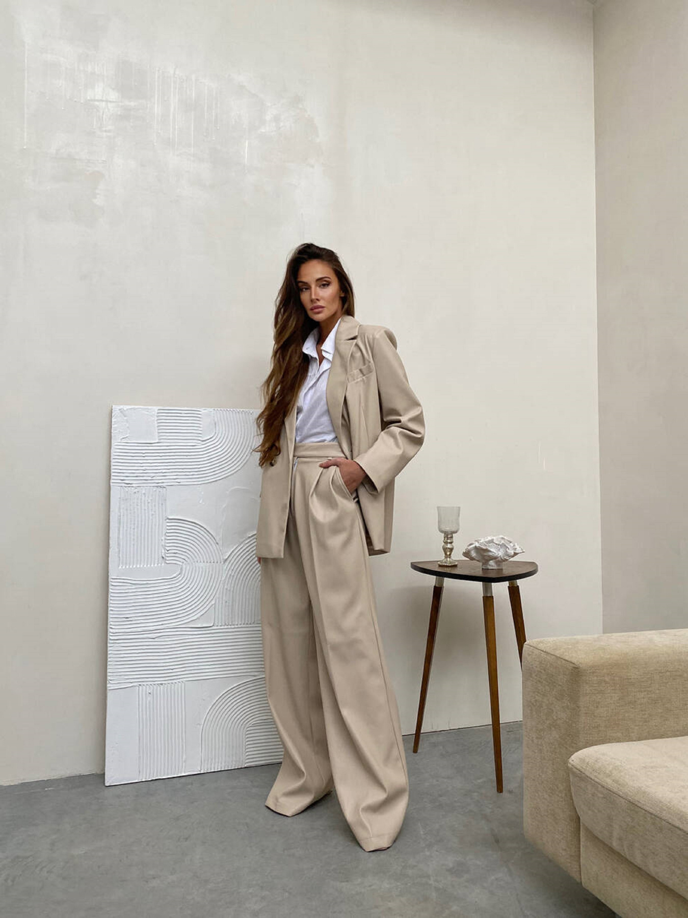 Деловой костюм Milirud модель mil484-bezhevij Фото