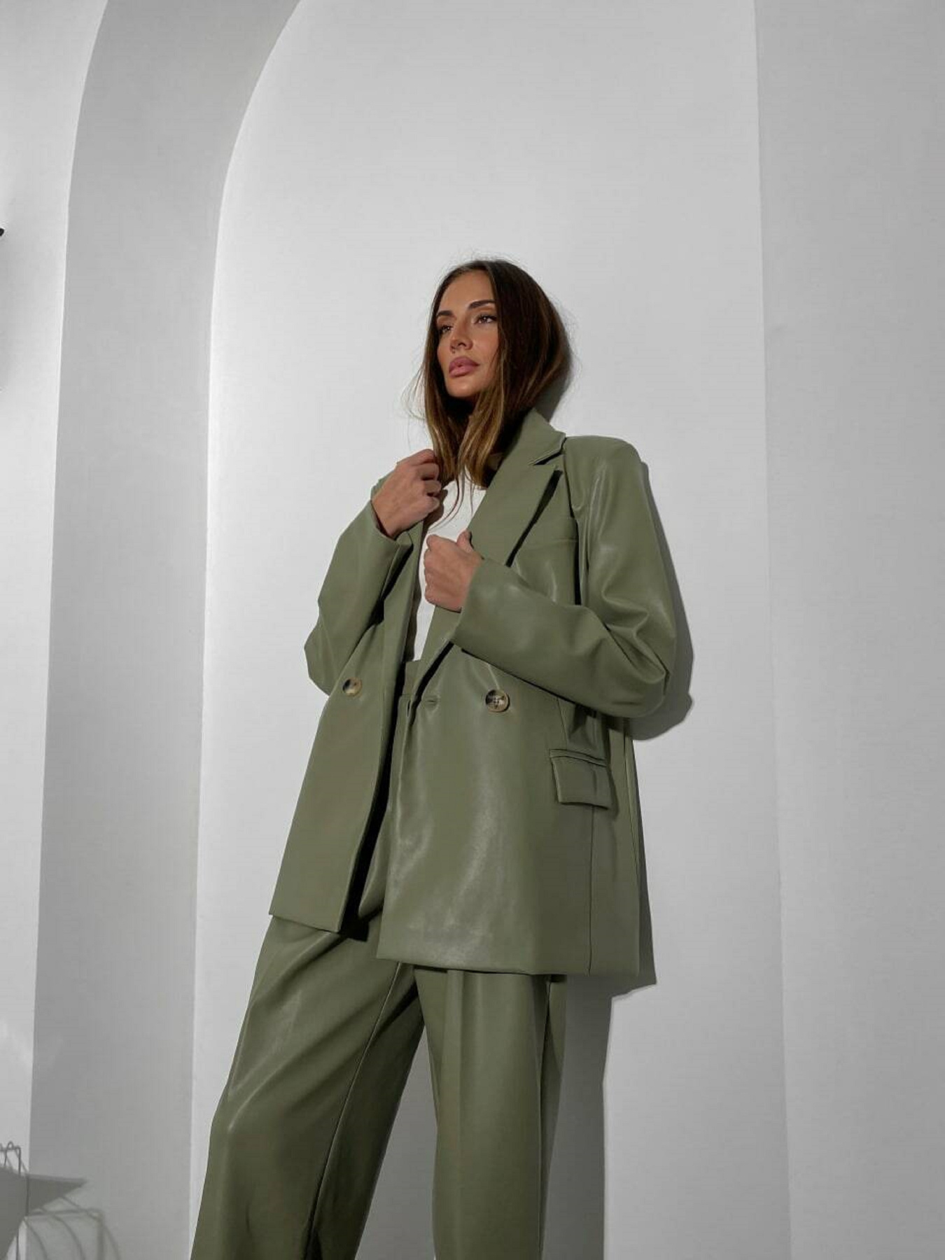 Деловой костюм Milirud модель mil484-olivkovij Фото