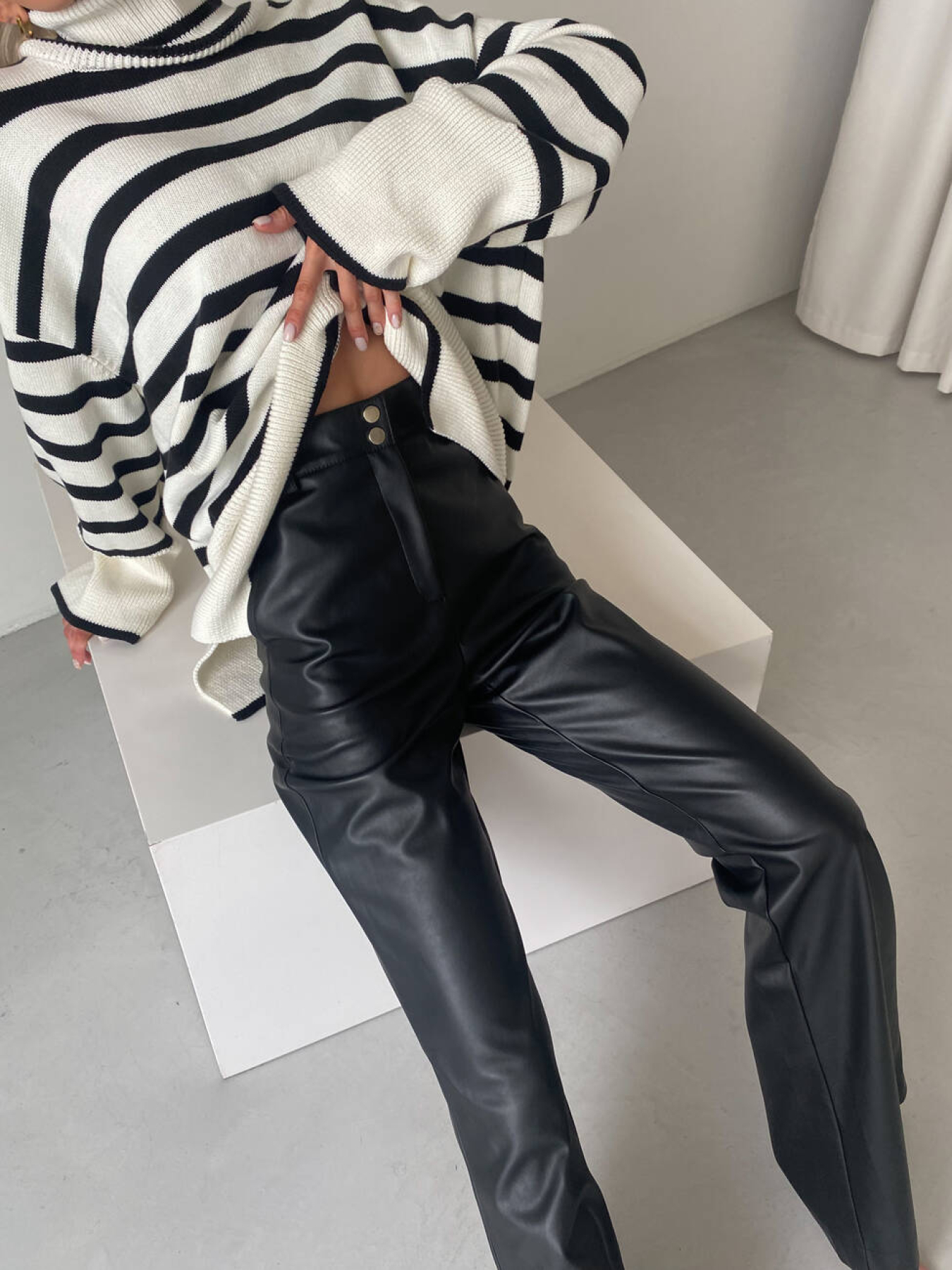 Повсякденні штани Milirud модель mil415-chornij Повсякденні штани Milirud модель mil415-chornij Фото