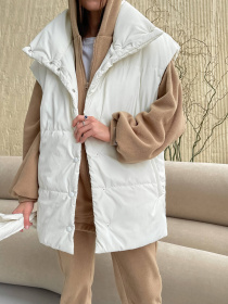 Утепленный жилет Milirud модель mil519-blij Утепленный жилет Milirud модель mil519-blij Фото