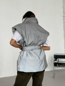 Жилет с утеплителем Milirud модель mil519-svtlovdbivnij Фото