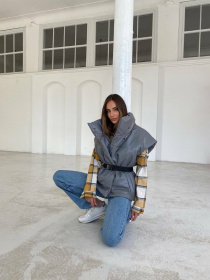 Утепленный жилет Milirud модель mil367-srij Фото