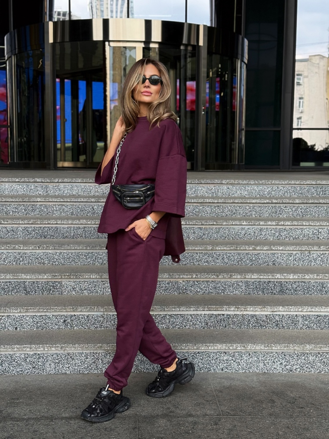 Повседневный костюм Milirud модель mil584-burgund Повседневный костюм Milirud модель mil584-burgund Фото