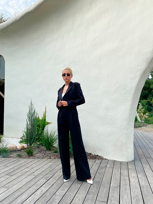 Повседневный костюм Milirud (кроп-жакет + брюки палаццо) модель mil458-chornij Фото