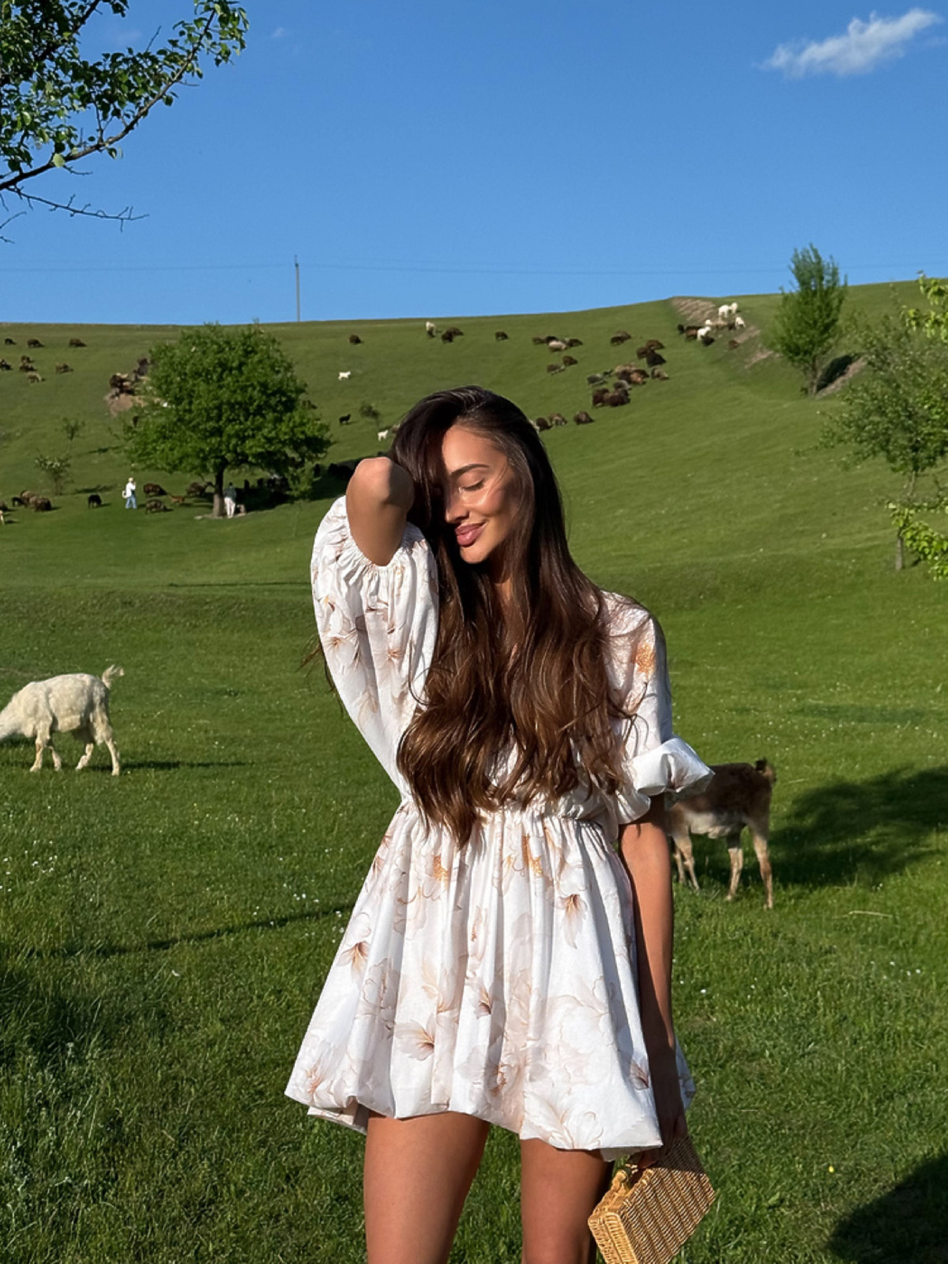 Платье мини Milirud модель mil551-bezhevij Фото