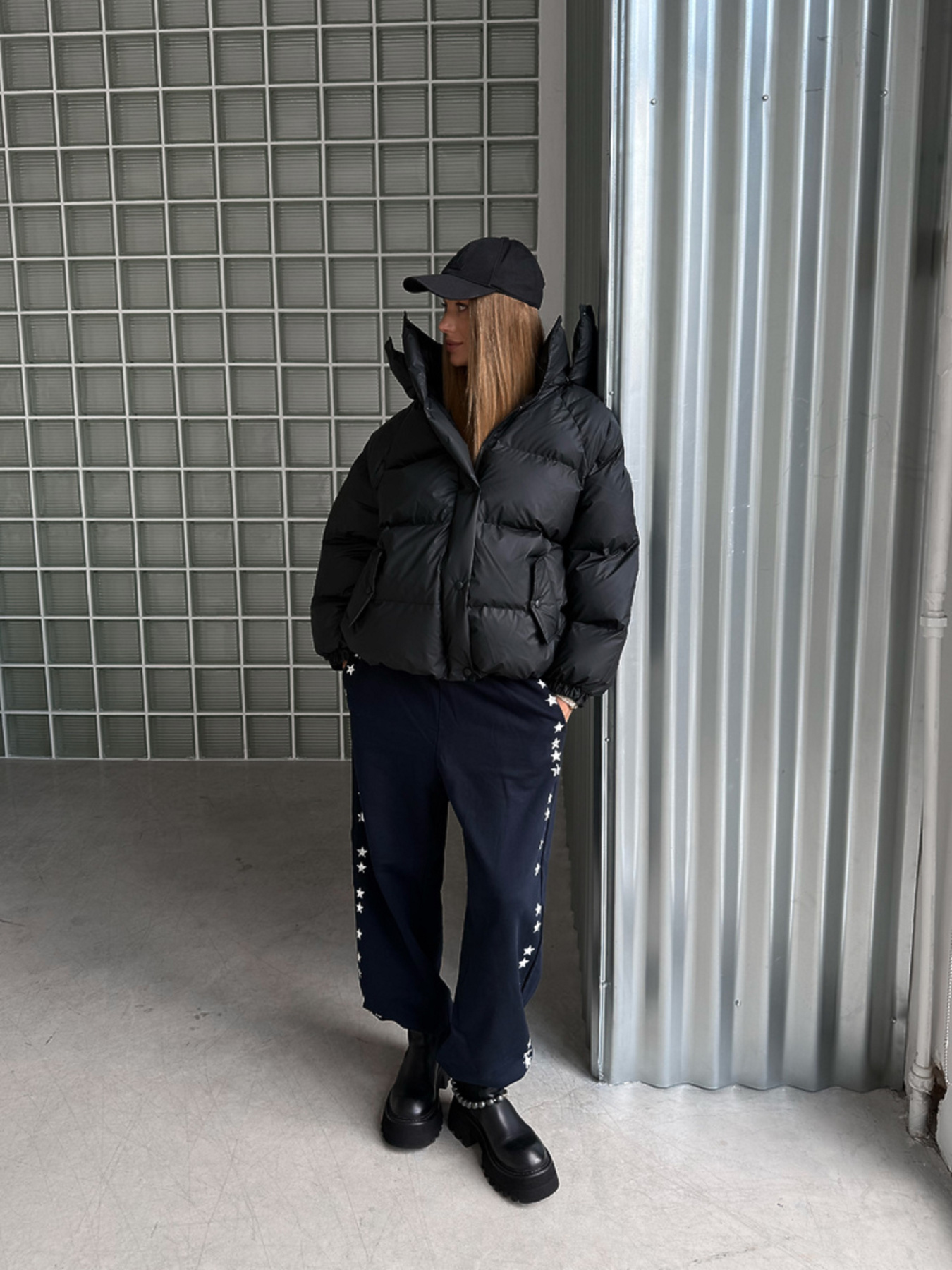 Зимняя куртка Milirud модель mil631-chornij-rejns Зимняя куртка Milirud модель mil631-chornij-rejns Фото