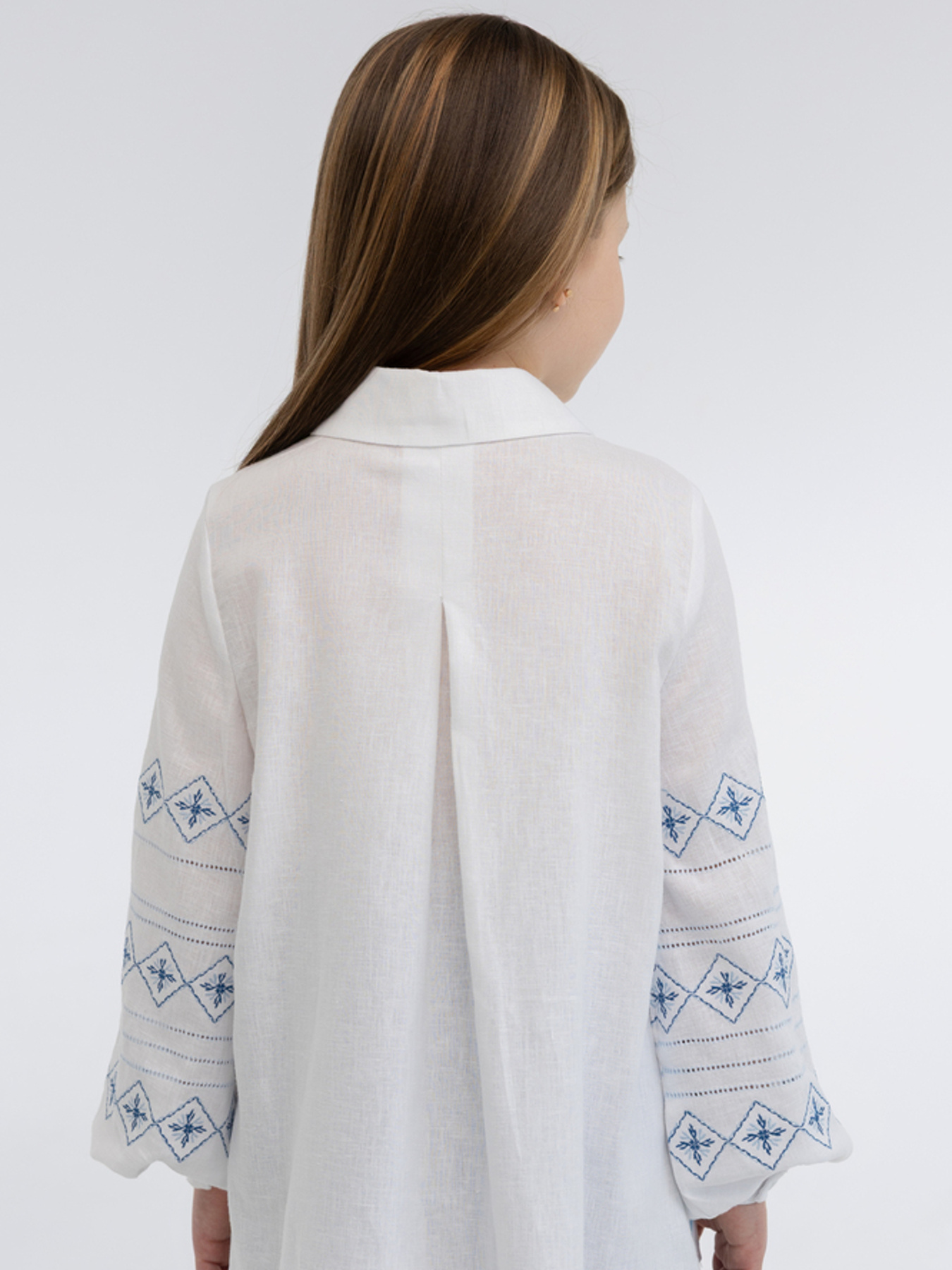 Вышитая рубашка Folk Moda модель fm3029-blij Фото