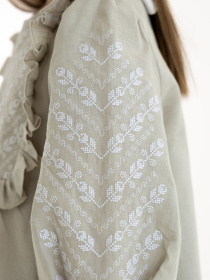 Вышитая рубашка Folk Moda модель fm3026-bezheviij Фото