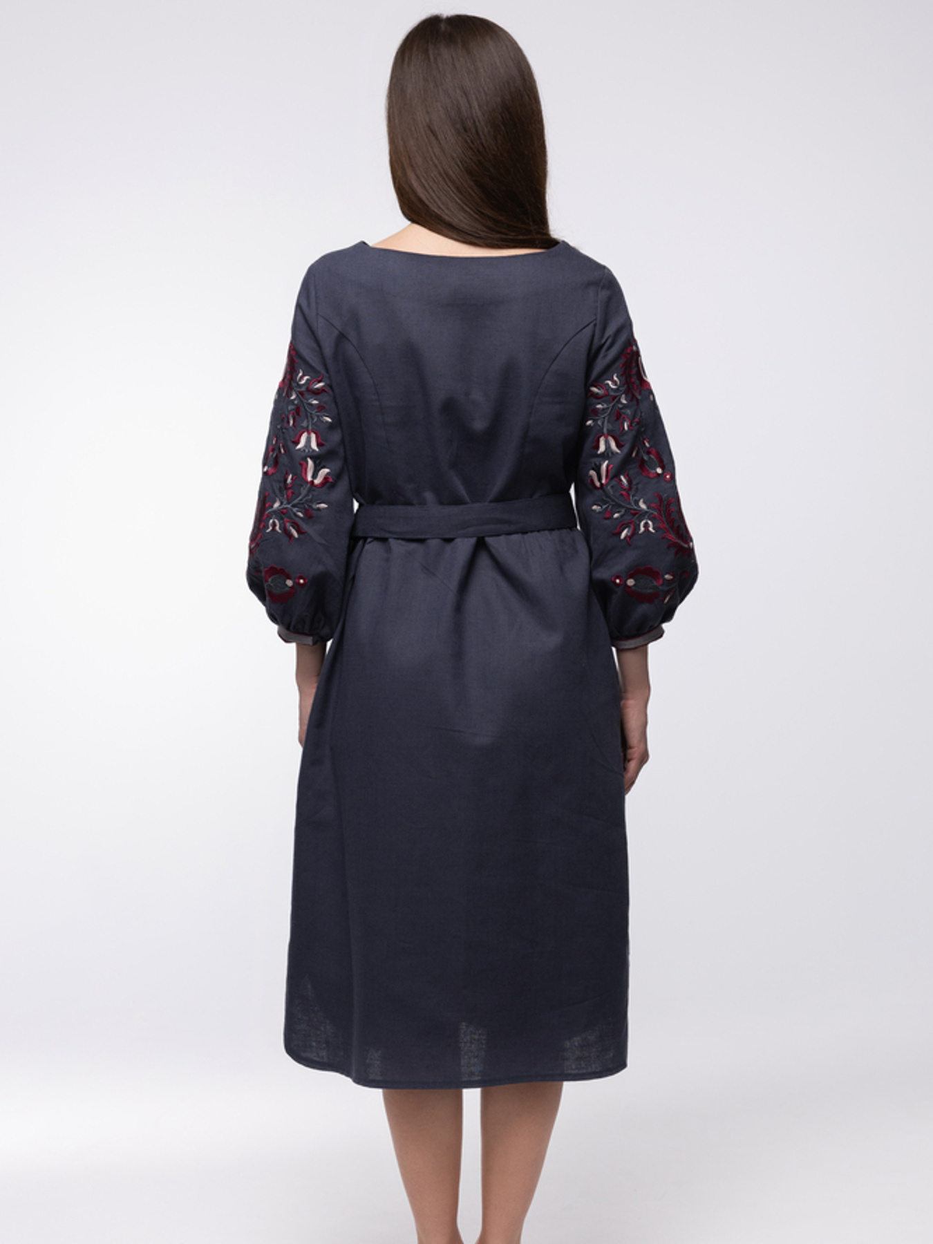 Вышитое платье Folk Moda модель fm2865-antracit Фото