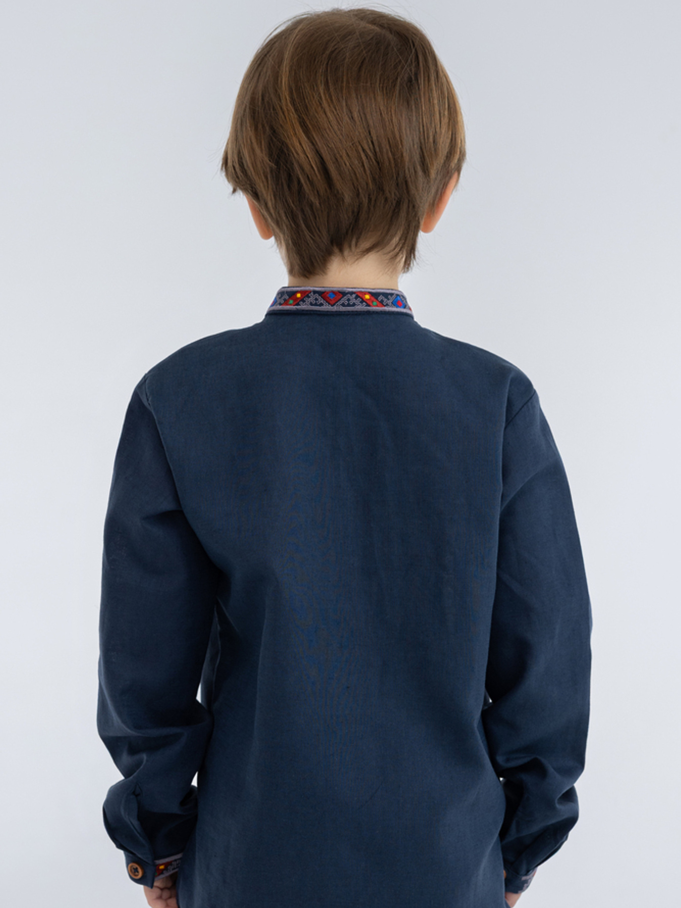 Вышитая рубашка Folk Moda модель fm2819-temno-sinj Фото