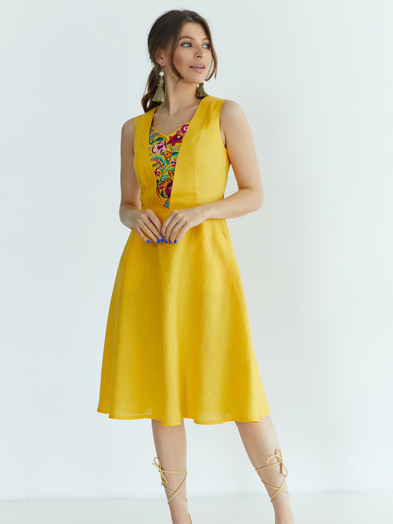 Вышитое платье Folk Moda модель fm2721-zhovtij Фото