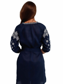 Вышитое платье Folk Moda модель fm2586-temno-sinj Вышитое платье Folk Moda модель fm2586-temno-sinj Фото