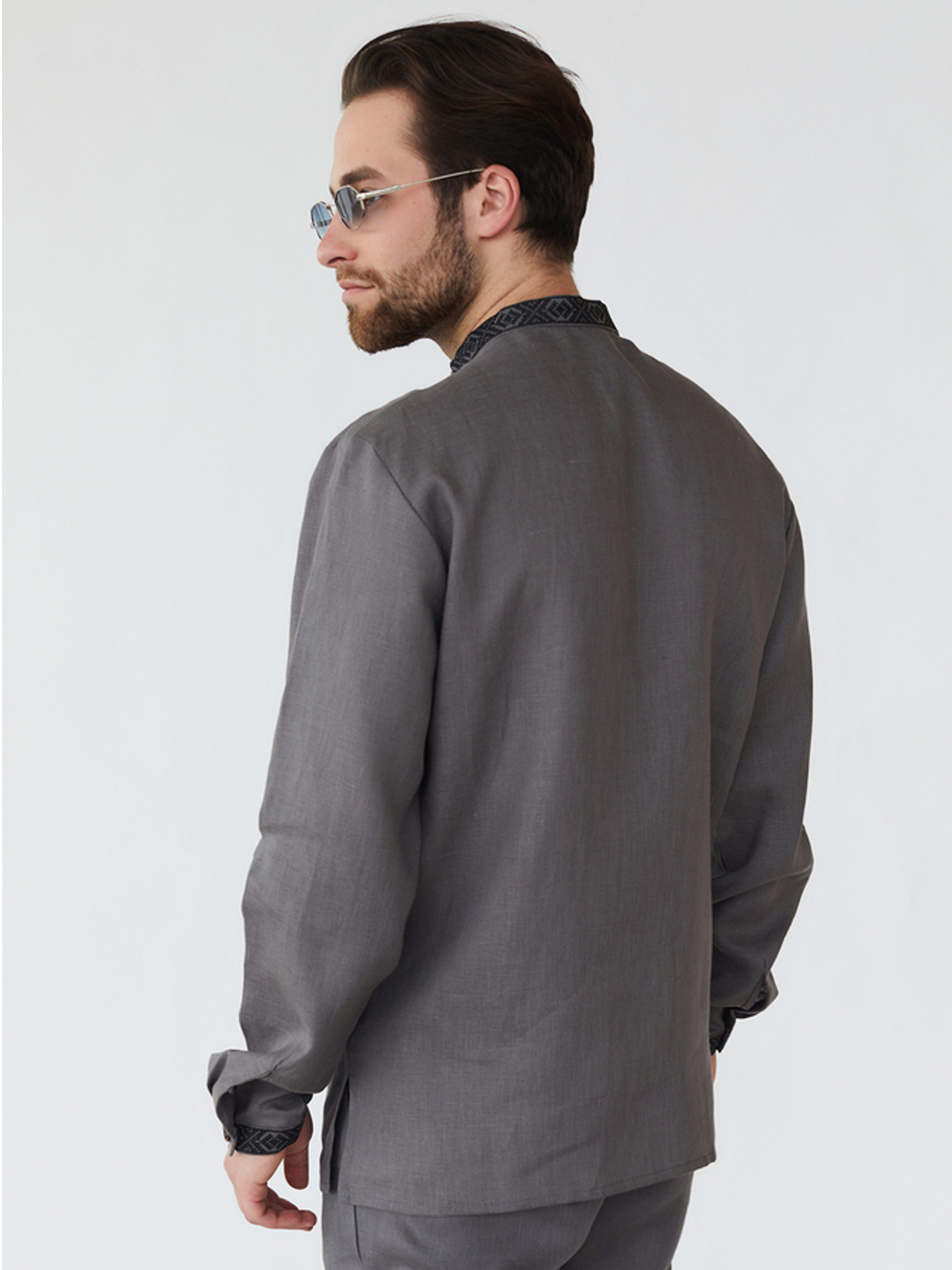 Вышитая рубашка Folk Moda модель fm2157-graft Фото