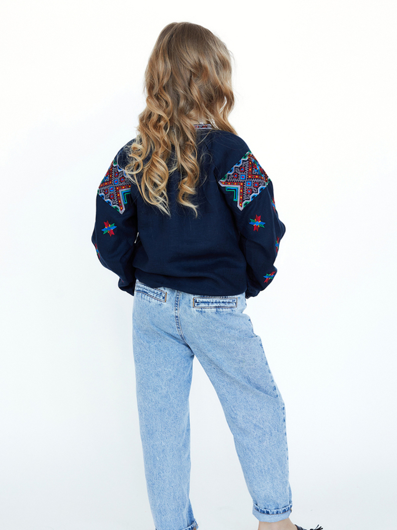 Вышитая рубашка Folk Moda модель fm2135-temno-sinj Фото