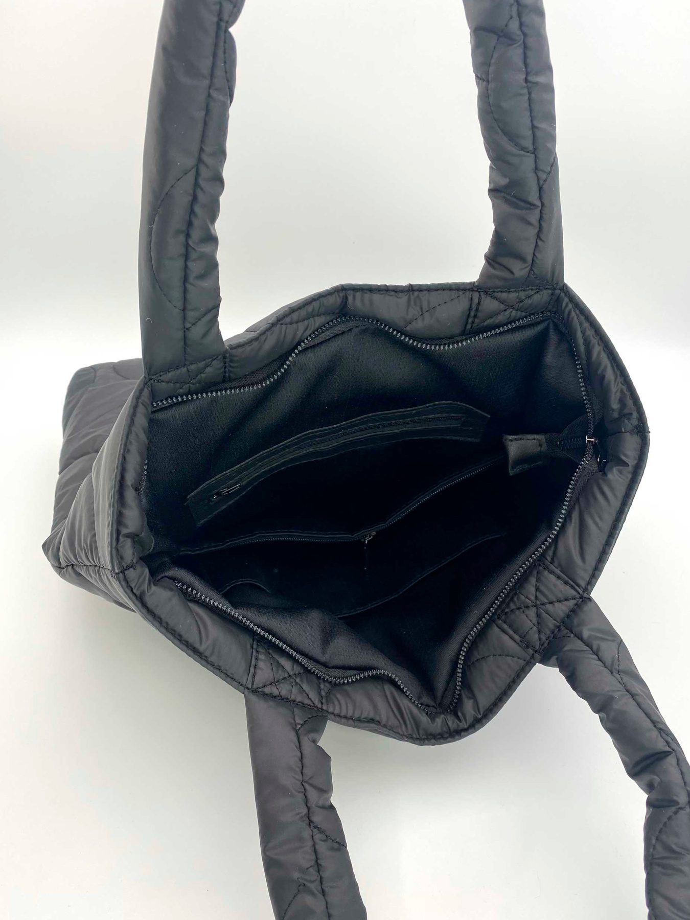 Шоппер WeLassie модель sumka-zhnocha-mila-chornij Шоппер WeLassie модель sumka-zhnocha-mila-chornij Фото