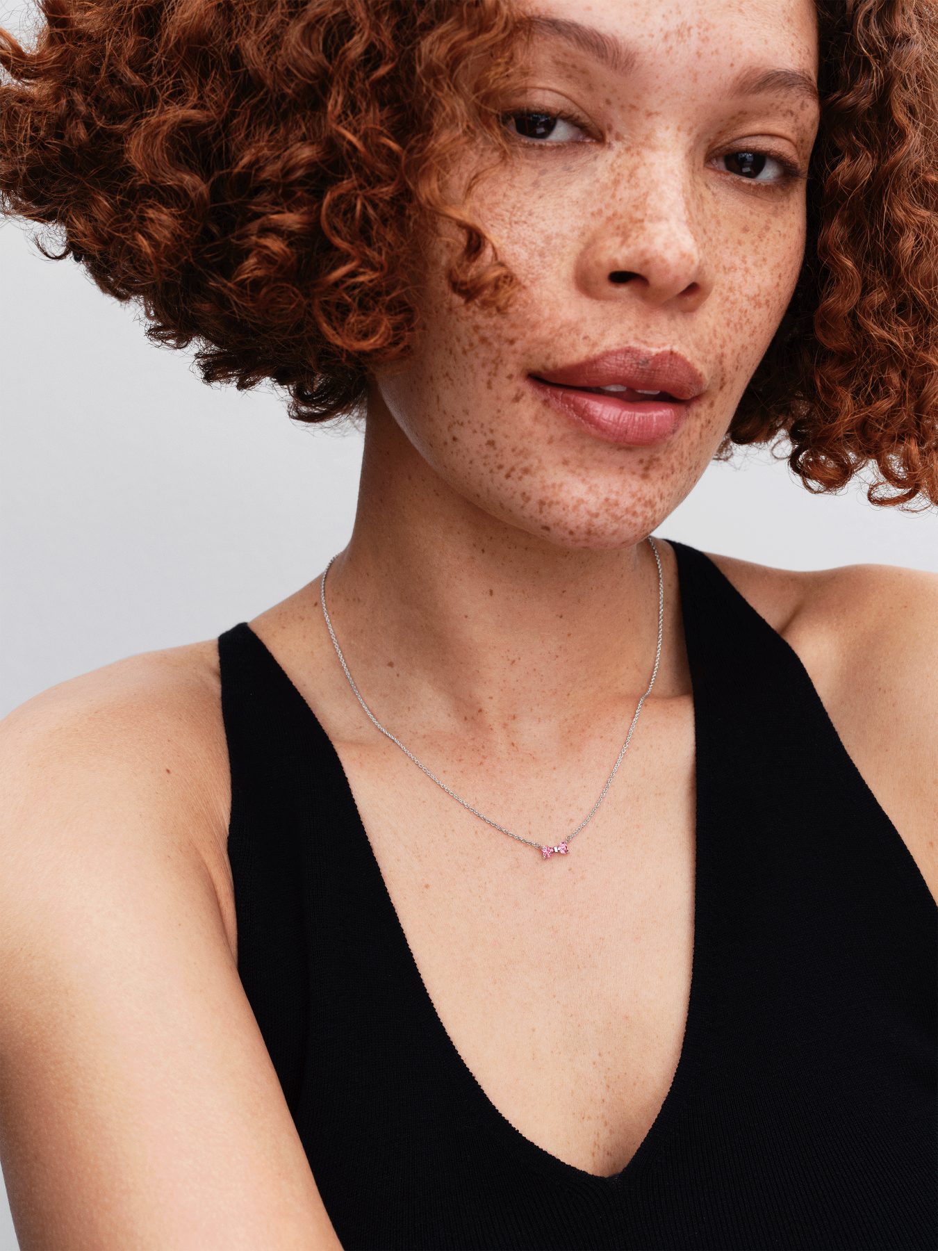 Кольє PANDORA модель 394235C01 Фото