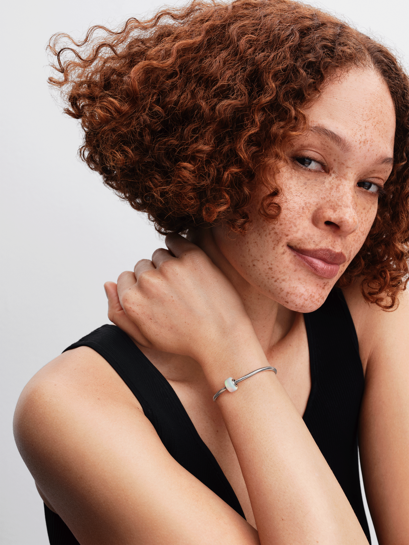 Классические PANDORA модель 794245C01 Фото