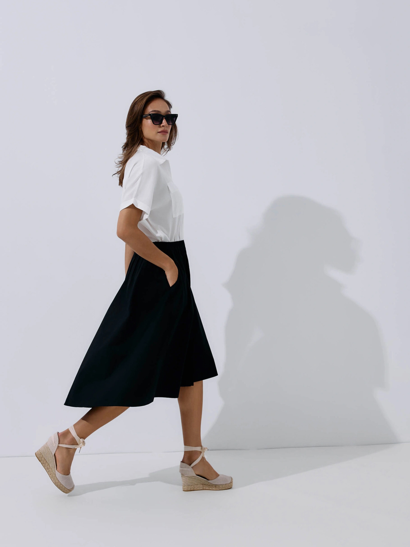 Спідниця міді DIVERSE Niraia модель 10046965 Спідниця міді DIVERSE Niraia модель 10046965 Фото