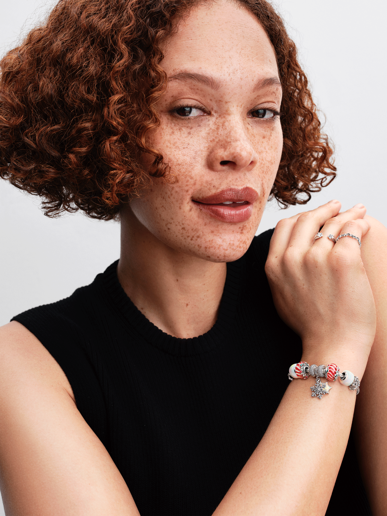 Классические PANDORA модель 794249C01 Фото