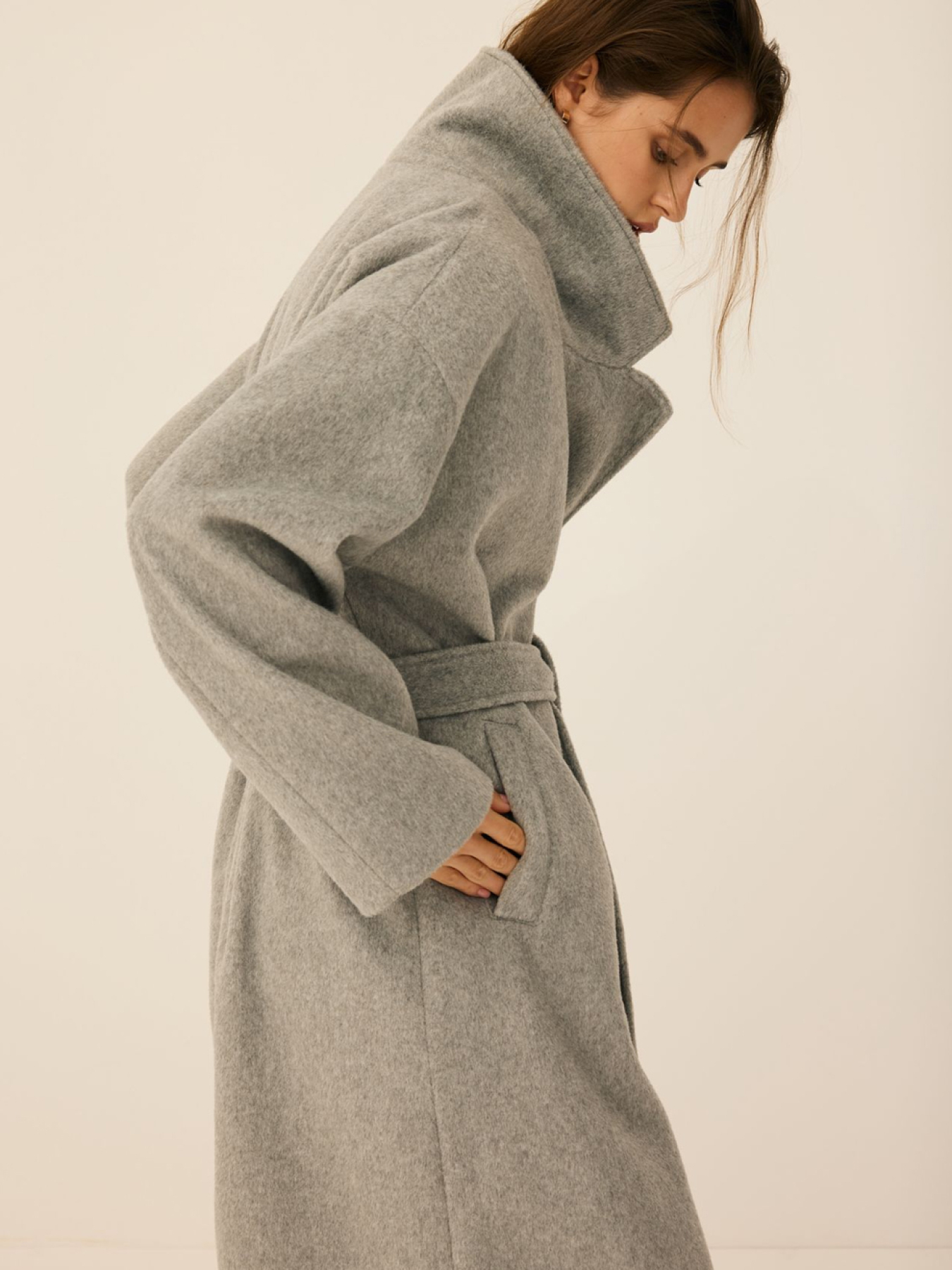 Пальто DIVERSE Coatana 255 модель 10047956 Фото