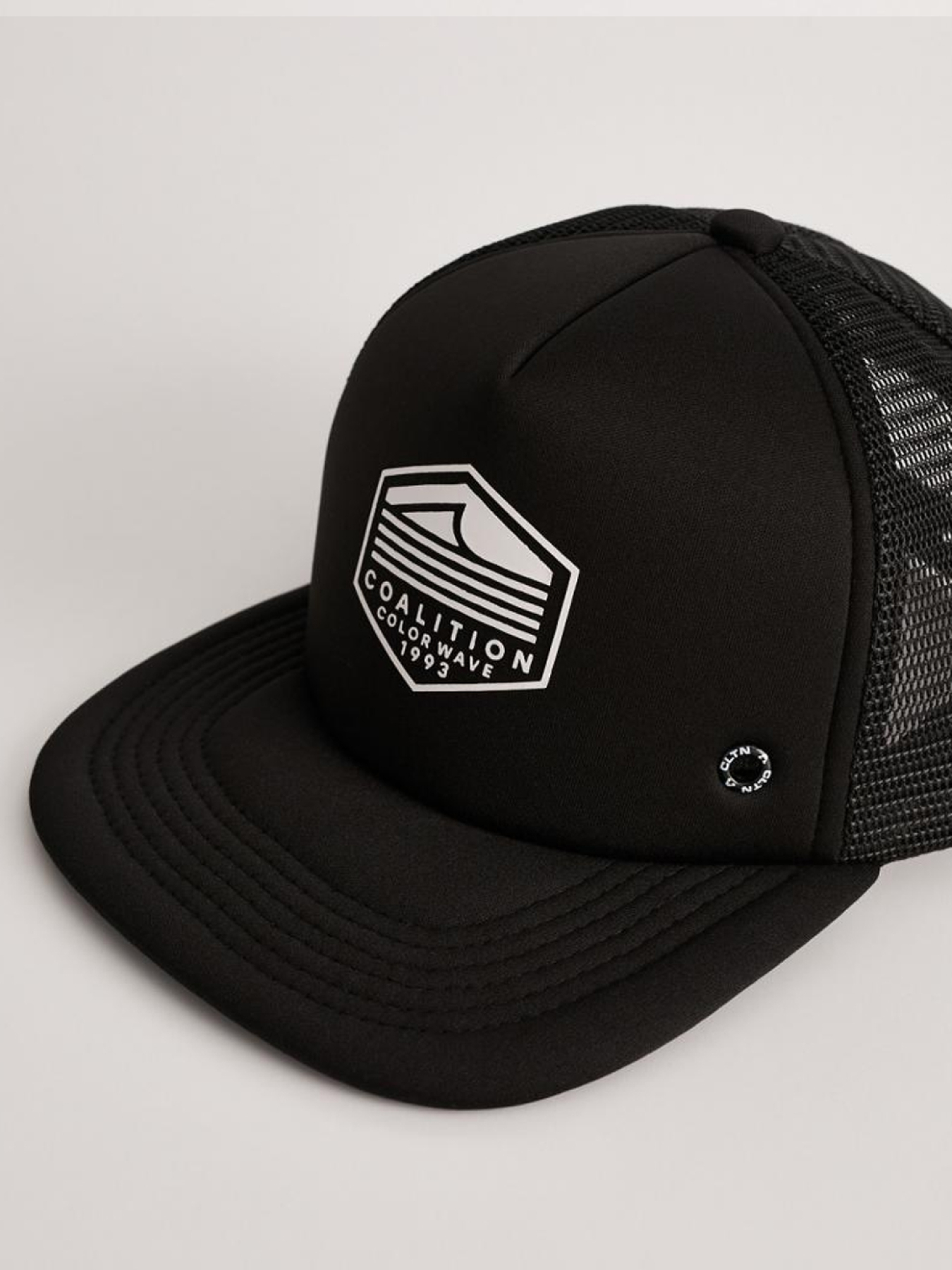 Мужская бейсболка COALITION с широким козырьком и сеткой черная модель 10037105 Фото