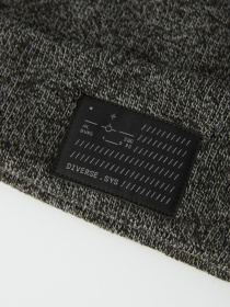 Шапка DIVERSE Mertoz Ii модель 10040461 Фото