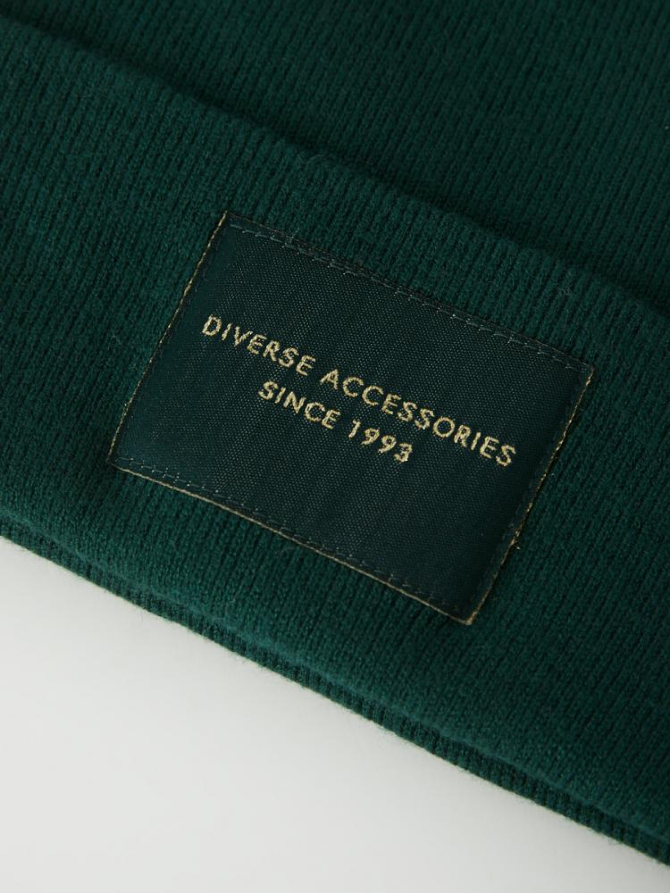 Шапка DIVERSE Lidi V модель 10043120 Фото