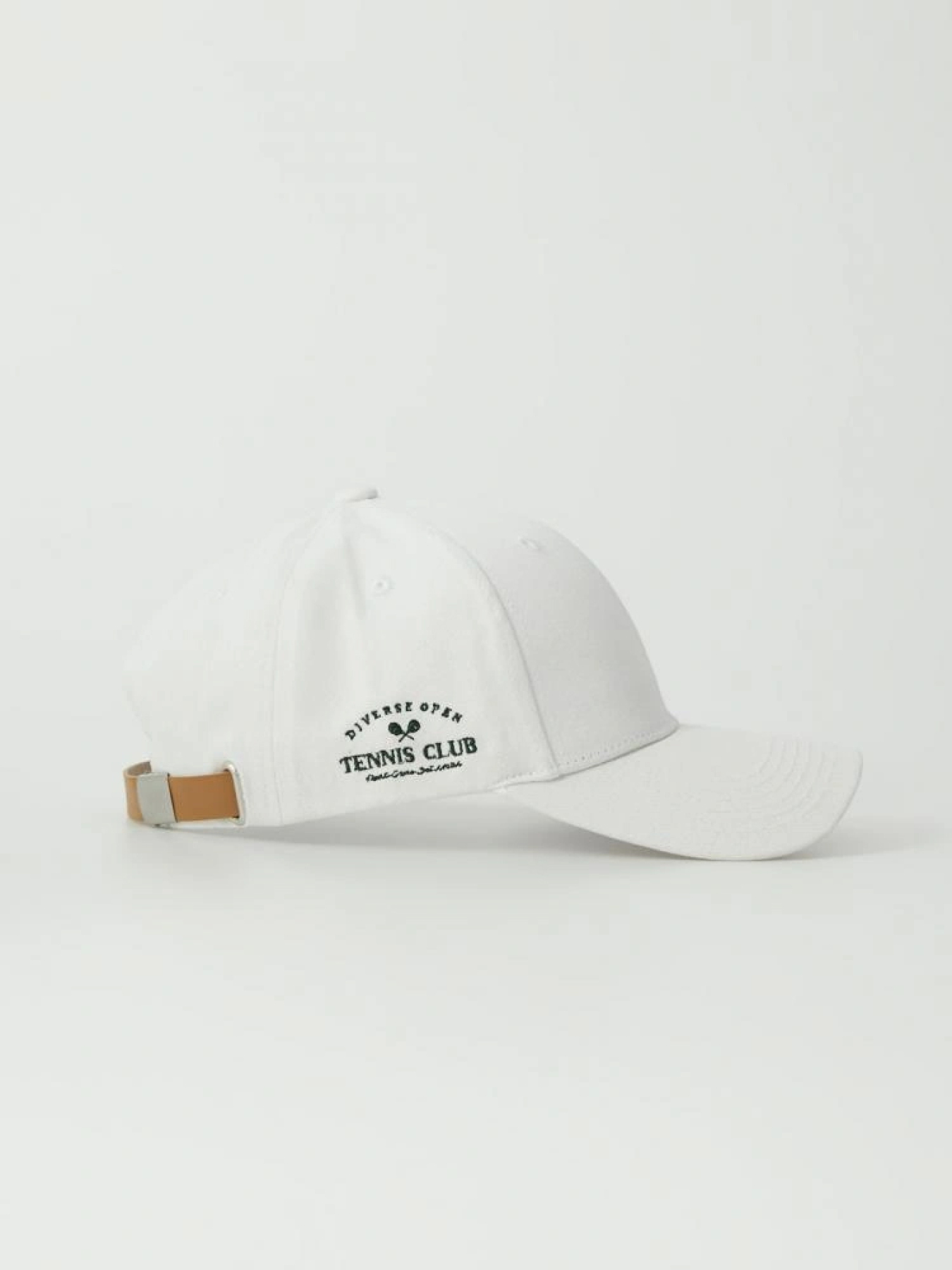 Мужская кепка с вышитыми элементами Tennis Club белая модель 10042512 Фото
