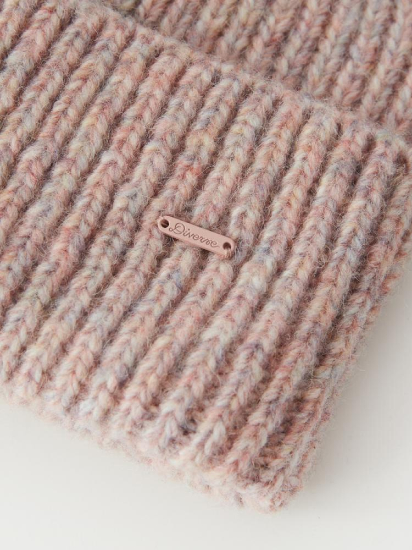 Шапка DIVERSE Lenra Ii модель 10045426 Фото