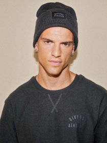 Шапка DIVERSE Lambadas модель 10045438 Фото