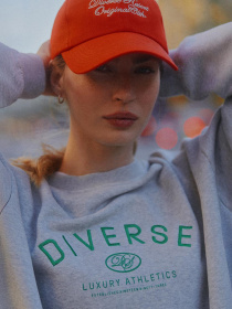 Кепка женская ROLIS с вышитой надписью красная модель 10046570 Фото