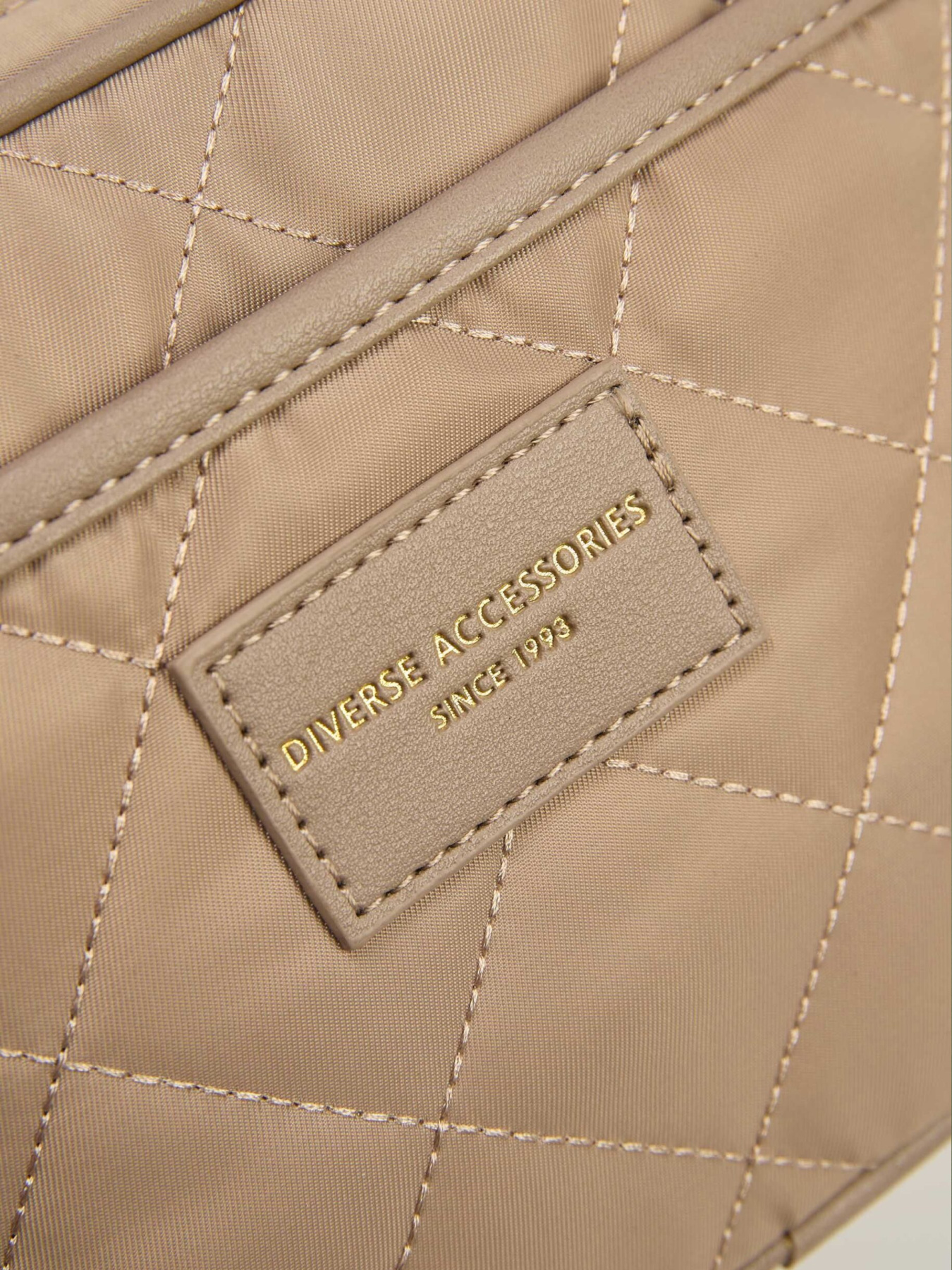 Кросс-боди DIVERSE Beru S 255 модель 10047903 Фото