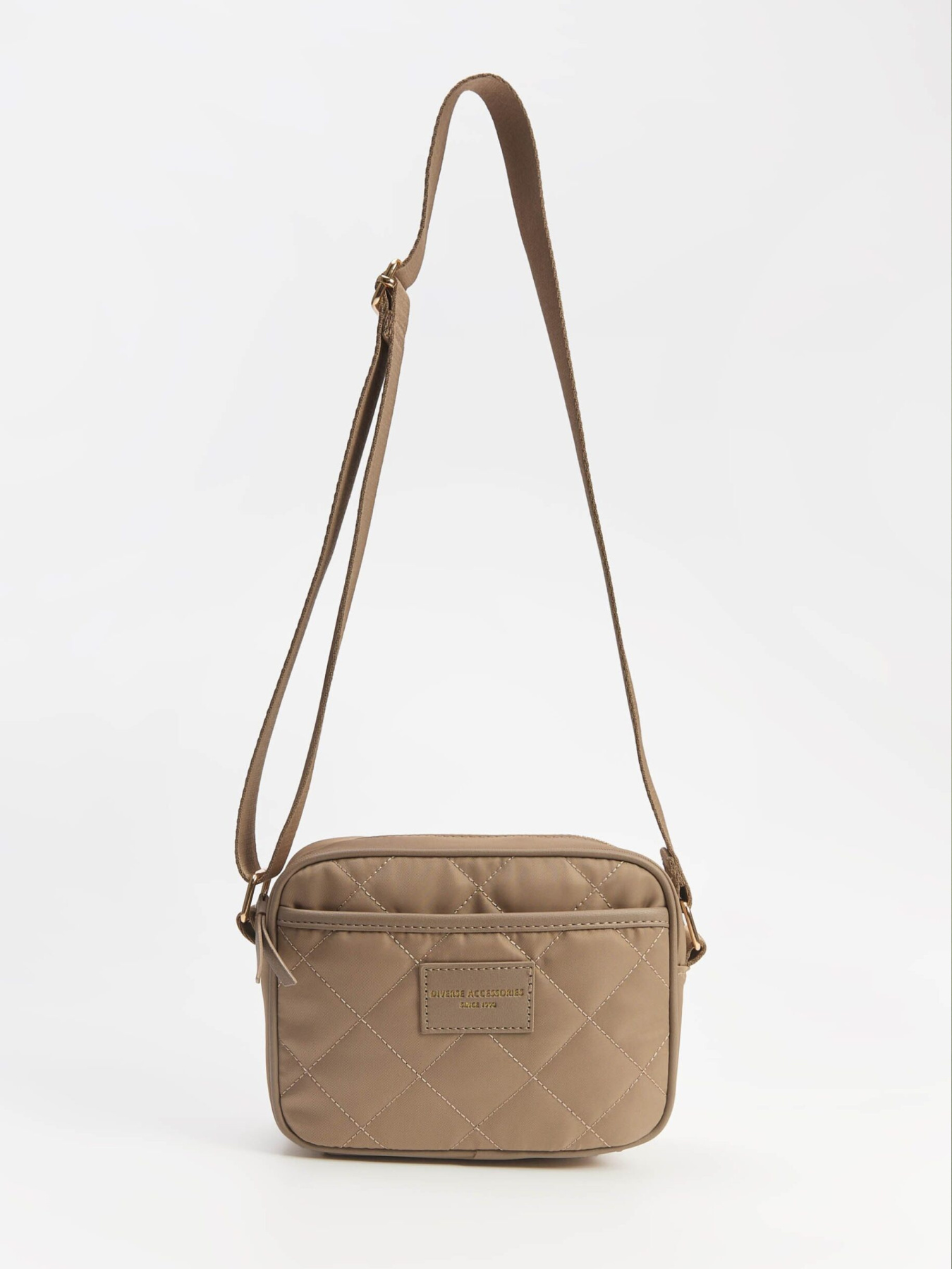 Кросс-боди DIVERSE Beru S 255 модель 10047903 Кросс-боди DIVERSE Beru S 255 модель 10047903 Фото