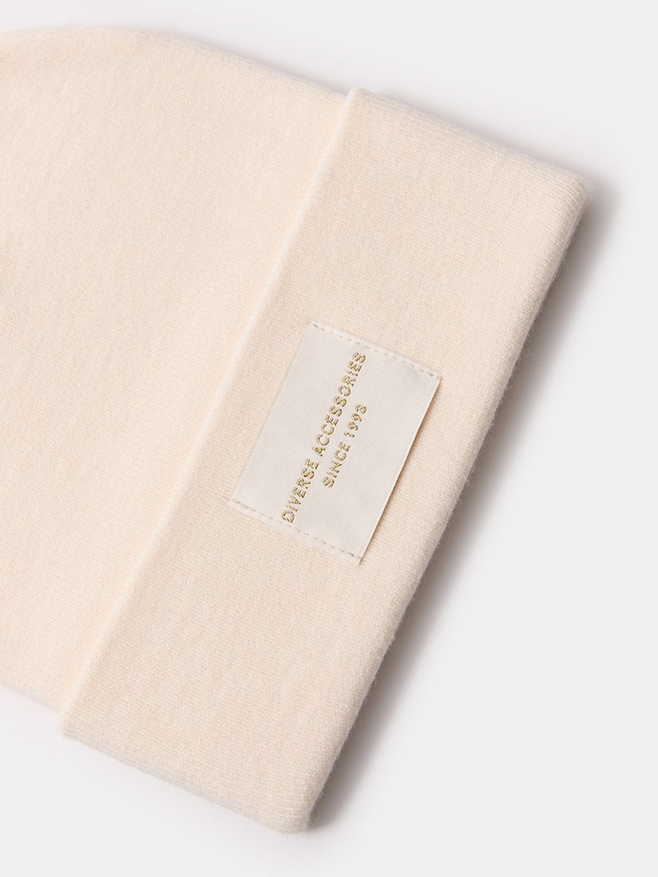 Шапка DIVERSE Lidi 255 модель 10047918 Фото