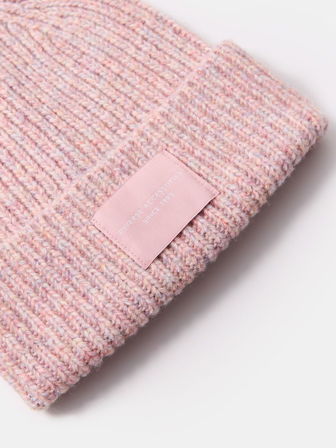 Шапка DIVERSE Teode 255 модель 10047921 Фото