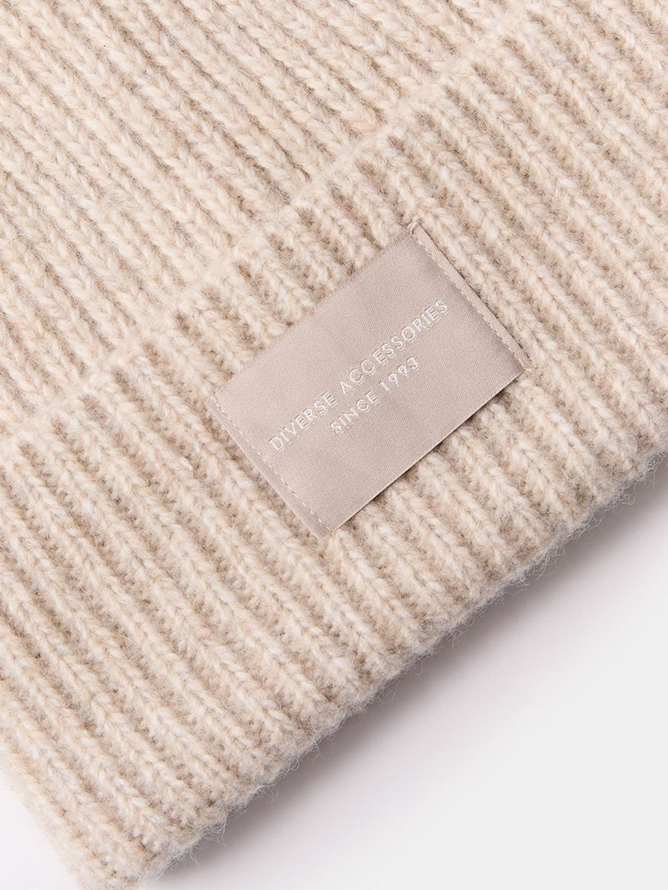 Шапка DIVERSE Teode 255 модель 10047921 Фото