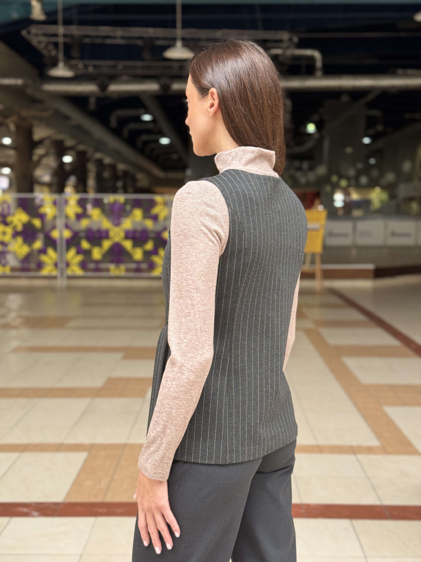 Жилет классический CAT ORANGE модель 3372 Фото