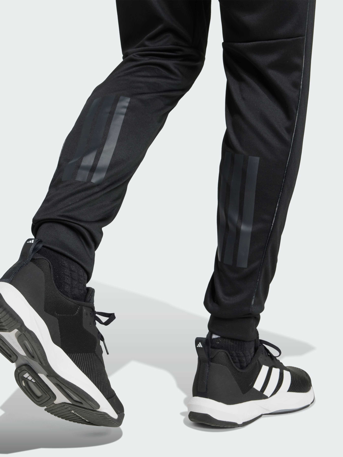 Штаны спортивные Adidas модель JV7316 Фото