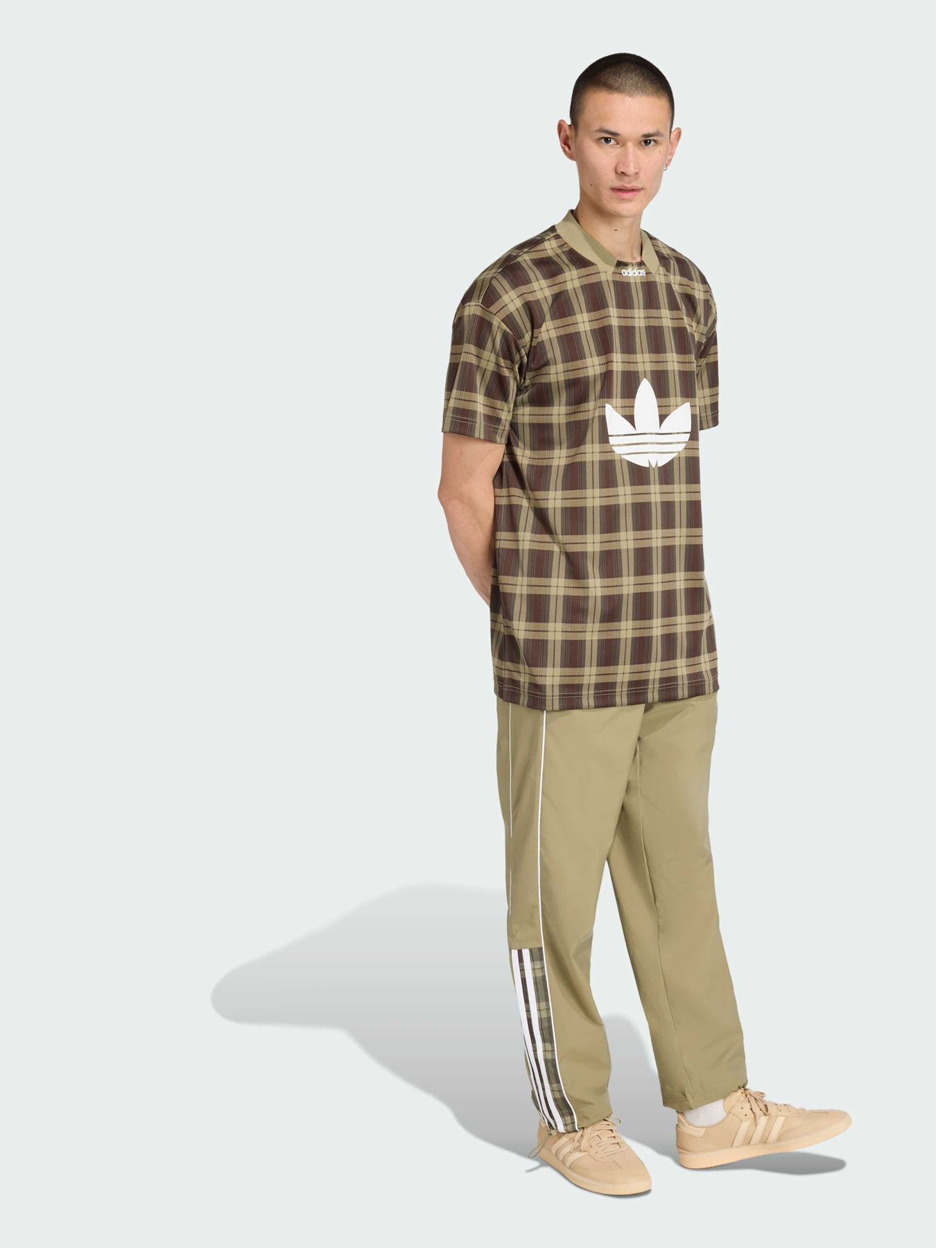 Брюки повседневные Adidas Graphics модель JV7732 Фото