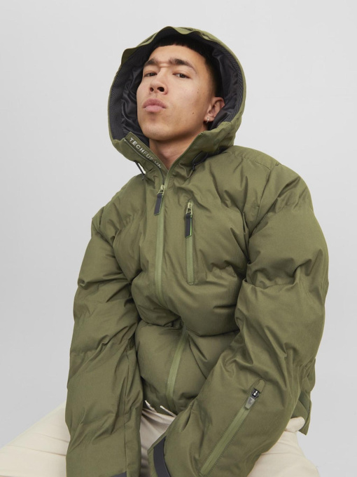 Күрткелер мен тондар JACK & JONES үлгі 12238998_OliveNight Фото