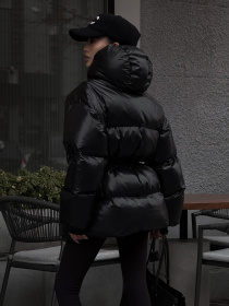 Пуховик Jadone Fashion модель Aic_Chorne Пуховик Jadone Fashion модель Aic_Chorne Фото